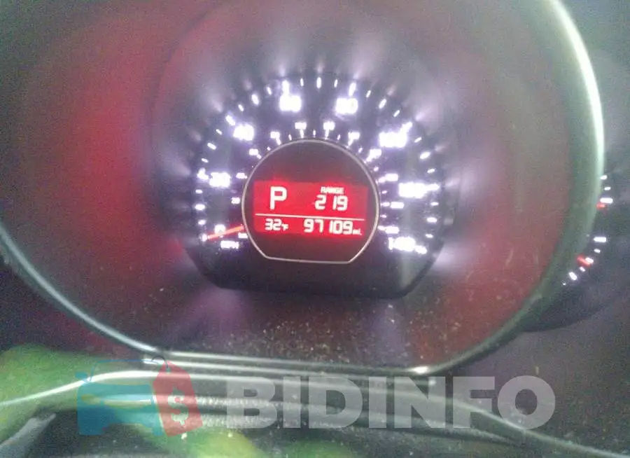 KNDJN2A25H7423502 Photo# 7