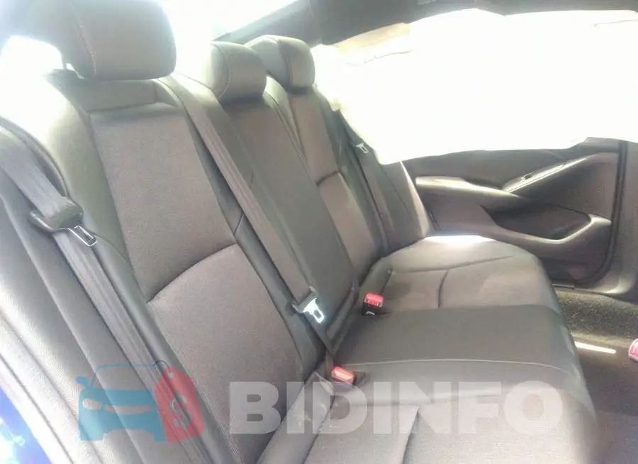 1HGCV2F30MA004529 Photo# 8