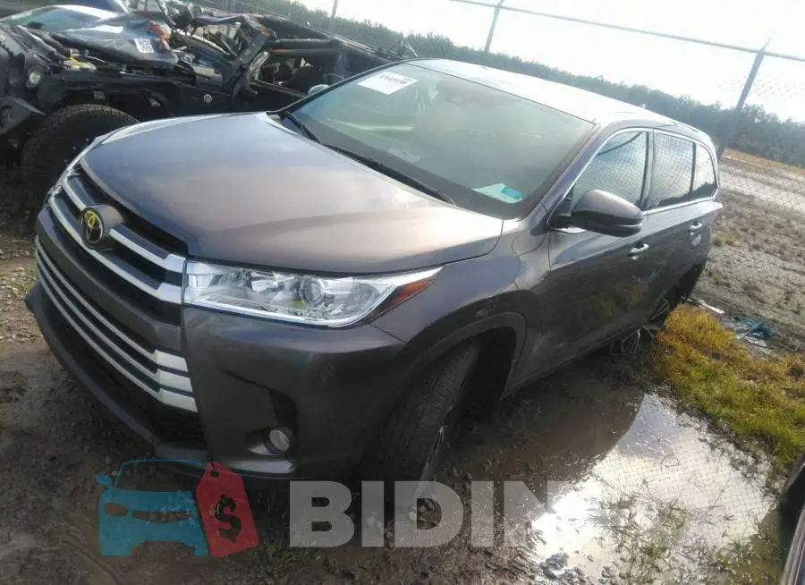5TDBZRFH1KS719600 Photo# 2