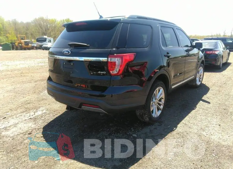 1FM5K8D85KGA99483 Photo# 4