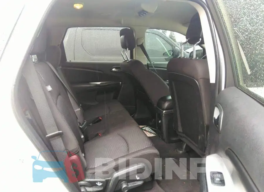 3C4PDCBG9FT697047 Photo# 8