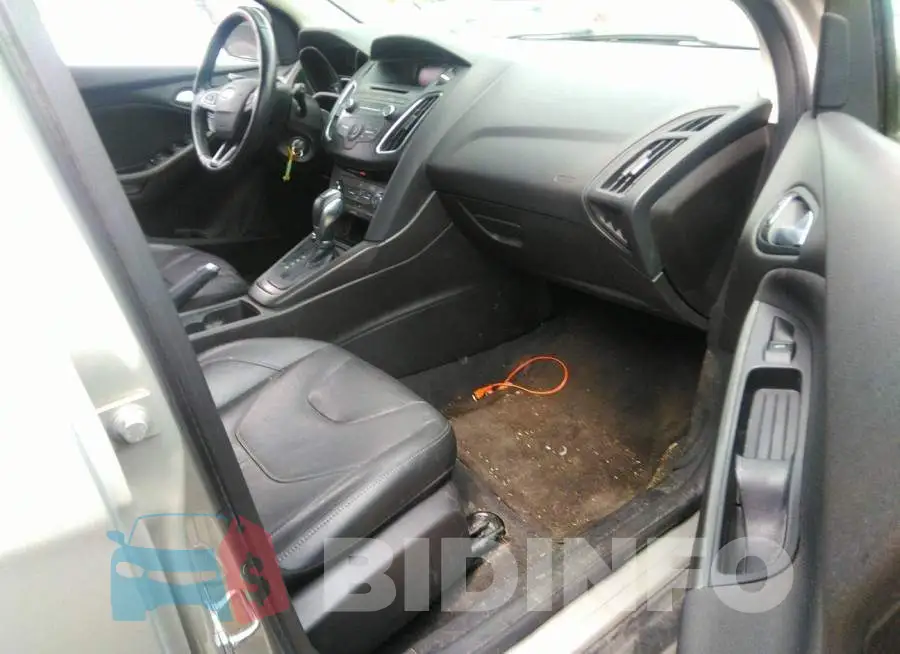 1FADP3K21FL326223 Photo# 5