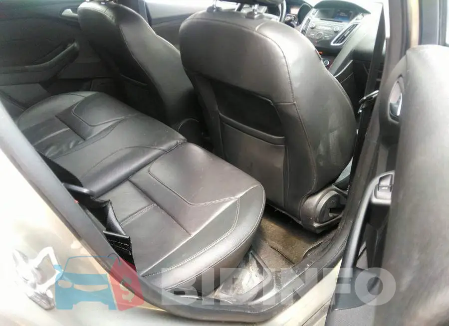 1FADP3K21FL326223 Photo# 8