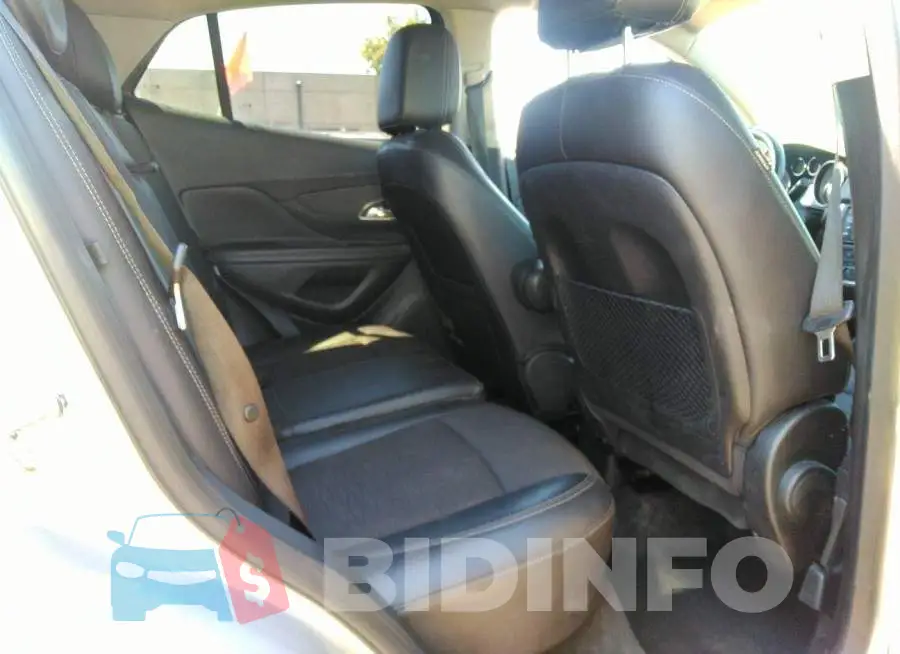 KL4CJASB3FB156054 Photo# 8