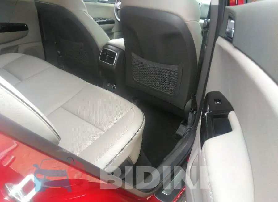 KNDPRCA6XH7221181 Photo# 8