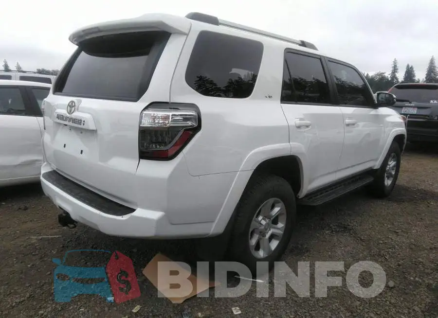 JTEBU5JR9L5814318 Photo# 4