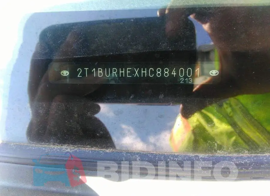 2T1BURHEXHC884001 Photo# 9