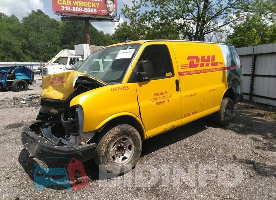 1GCWGAFP9K1237518 Photo# 2
