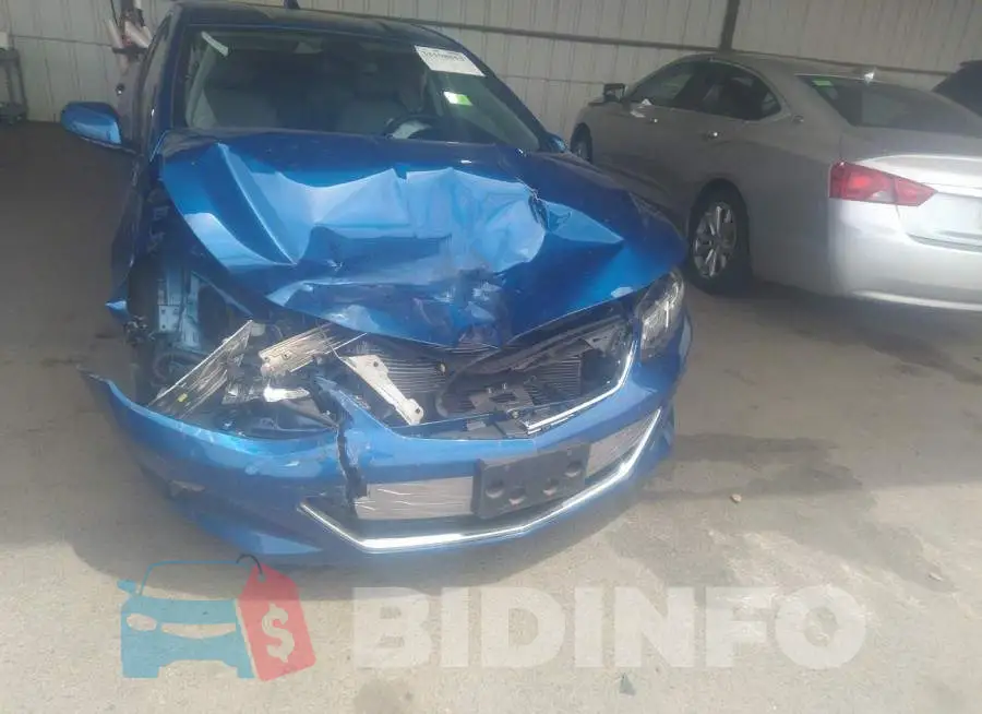 1G1RC6S59JU125219 Photo# 6