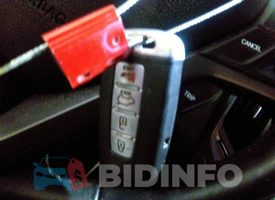 KMHTC6AE8FU229797 Photo# 11