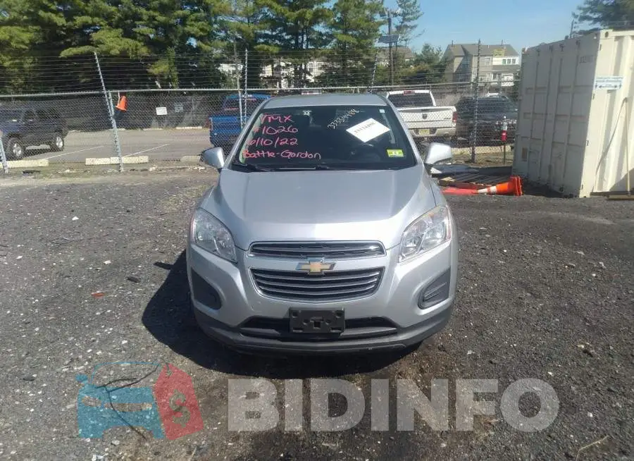 KL7CJNSB2GB582037 Photo# 6