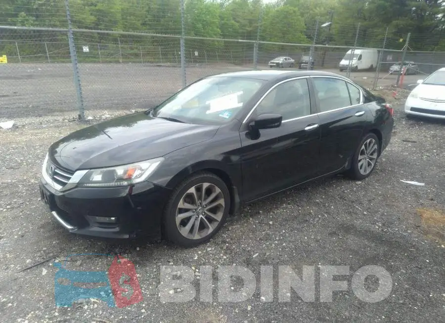 1HGCR2F55FA205626 Photo# 2