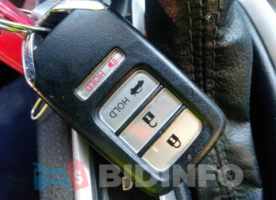 1HGCV1F39JA046221 Photo# 11