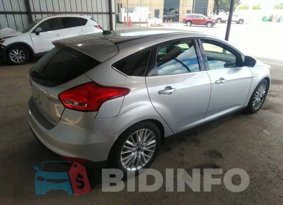1FADP3N20FL349200 Photo# 4