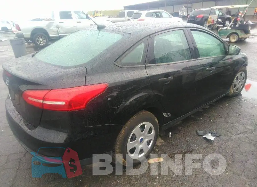 1FADP3E28JL304594 Photo# 4