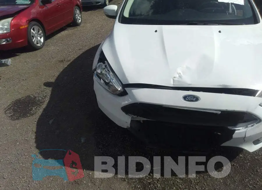 1FADP3F25GL363559 Photo# 6