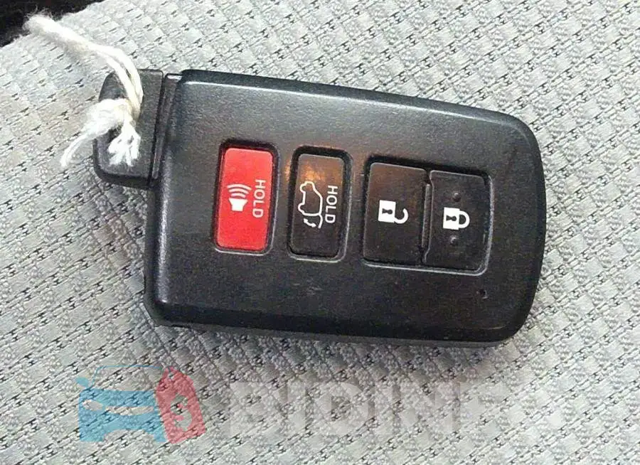 2T3RFREV8JW701915 Photo# 11