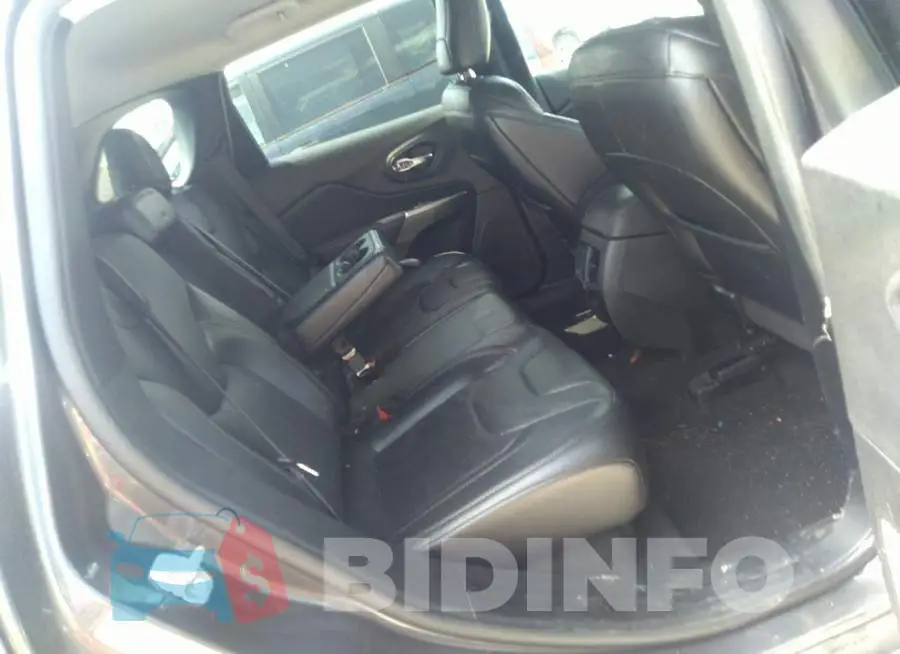 1C4PJLDB7LD610340 Photo# 8