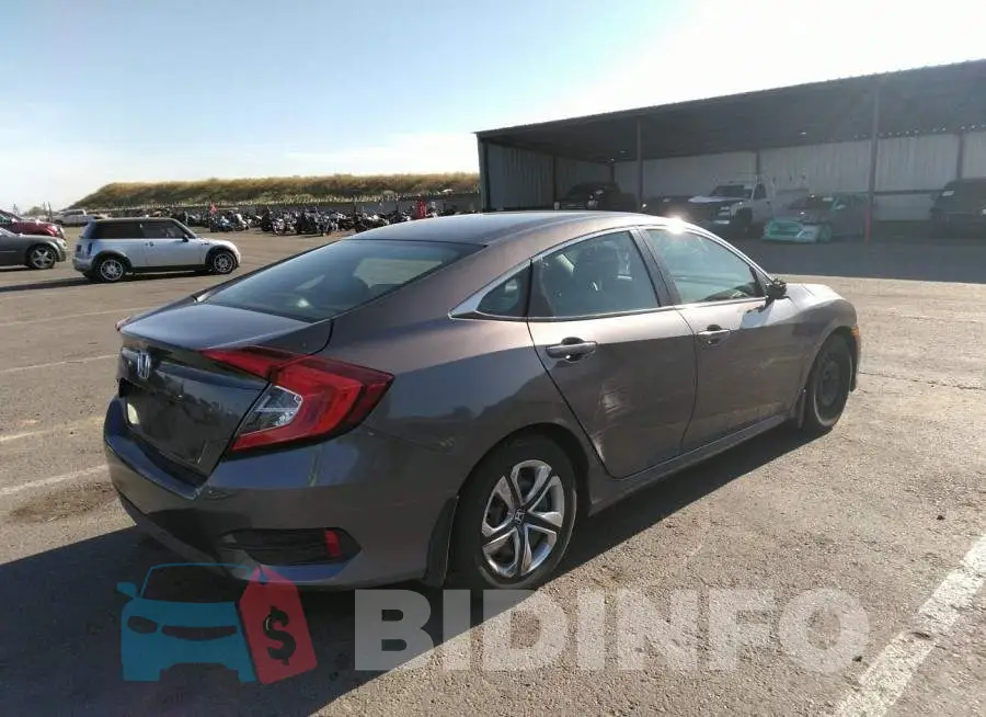19XFC2F57HE224188 Photo# 4