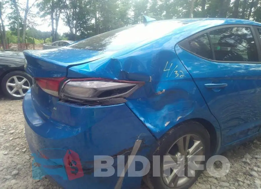 KMHD84LF5HU241490 Photo# 6