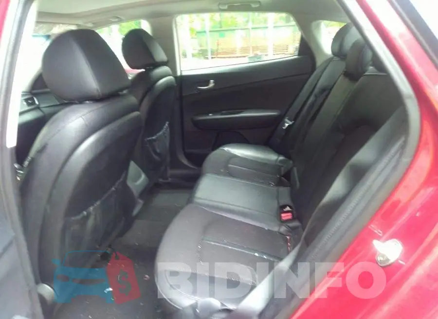 5XXGT4L39JG216402 Photo# 8