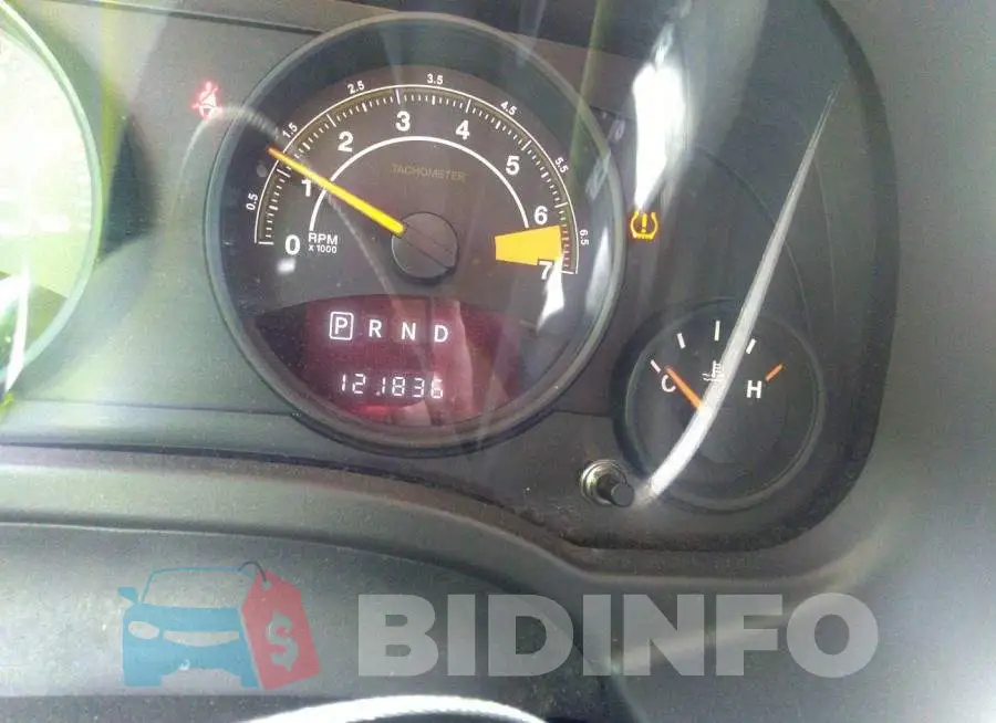 1C4NJRBB0GD579855 Photo# 7