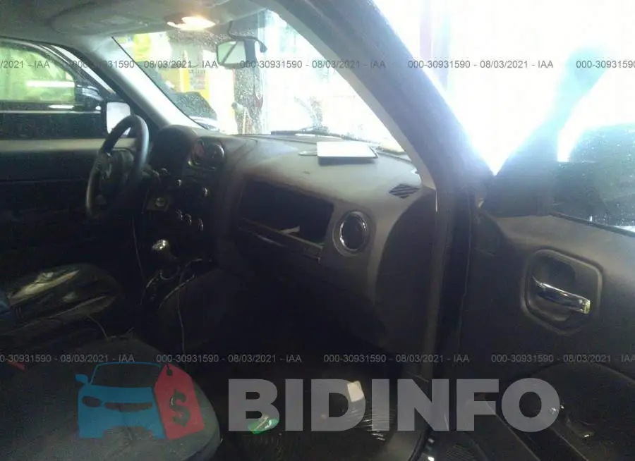 1C4NJRBB6GD804232 Photo# 5