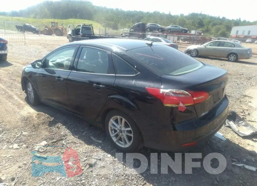 1FADP3F28JL212786 Photo# 3