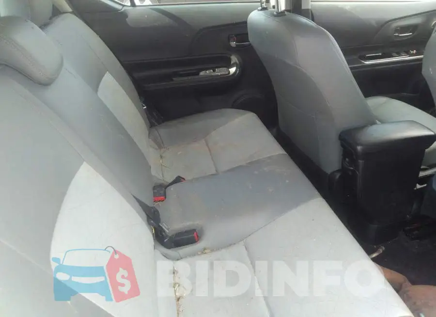 JTDKDTB32H1597146 Photo# 8