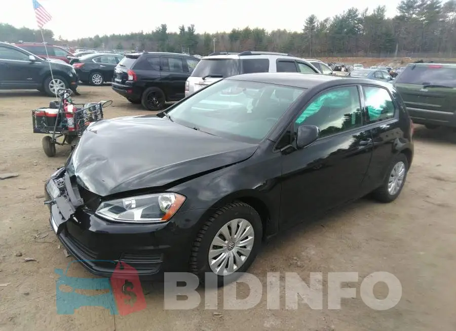 3VW817AU1FM009447 Photo# 2