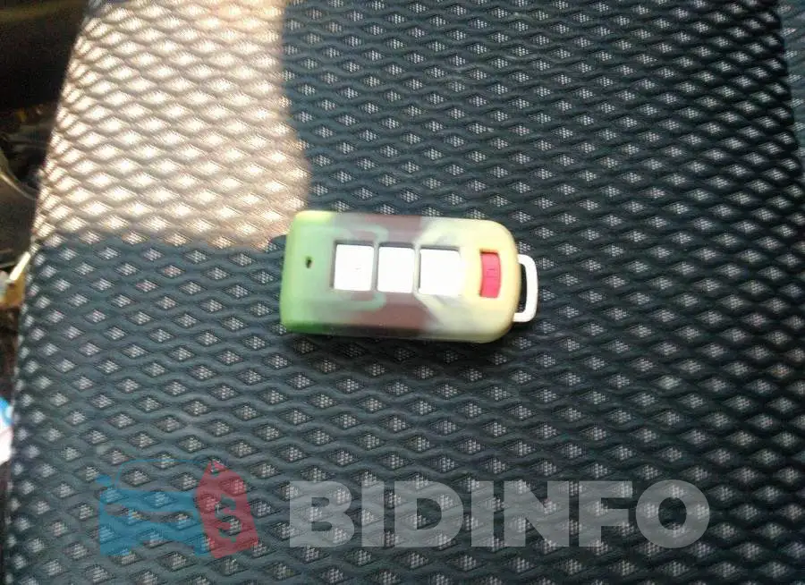 JA4AZ3A37GZ054481 Photo# 11