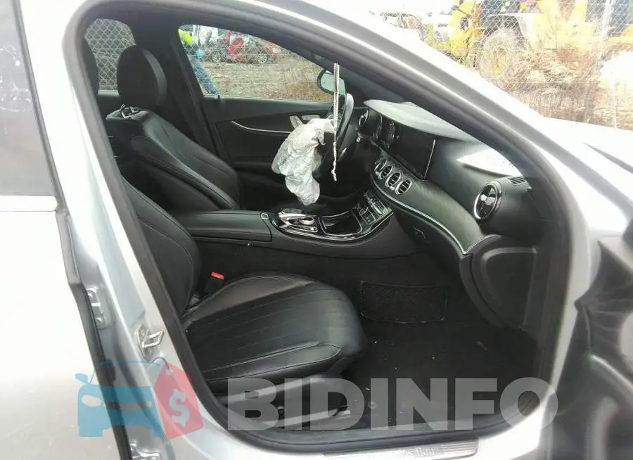 WDDZF4KB0HA182435 Photo# 5