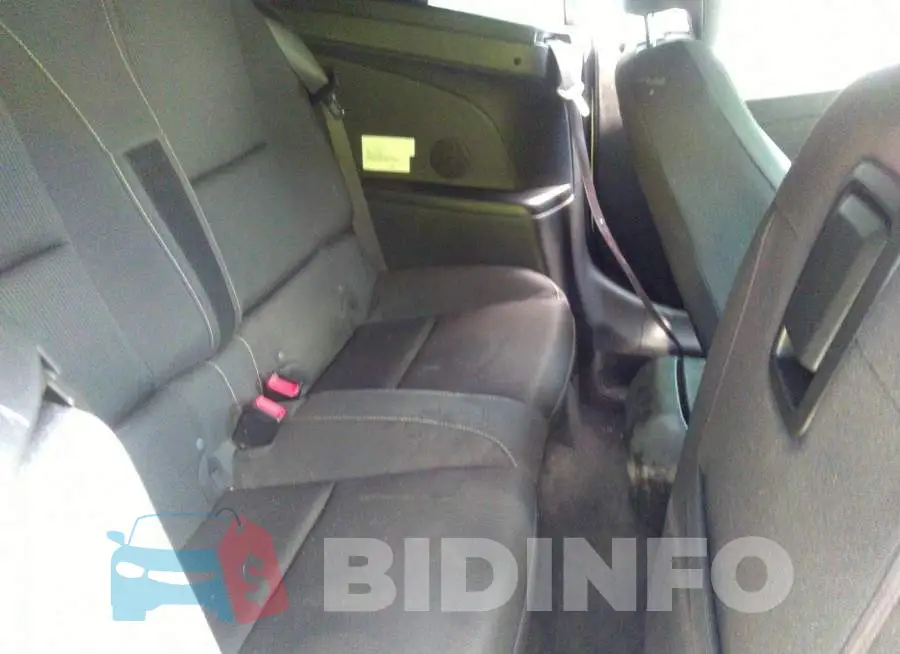 2G1FD3D32F9278300 Photo# 8
