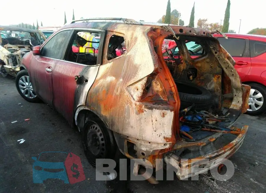 KNMAT2MT8GP713399 Photo# 3 KNMAT2MT8GP713399 Photo# 3