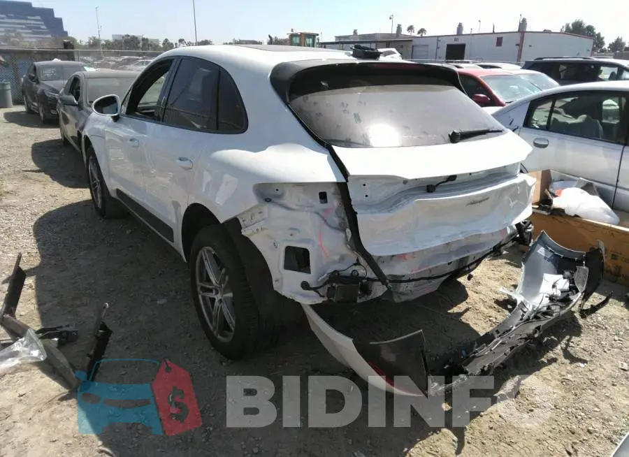 WP1AA2A50MLB00447 Photo# 3 WP1AA2A50MLB00447 Photo# 3