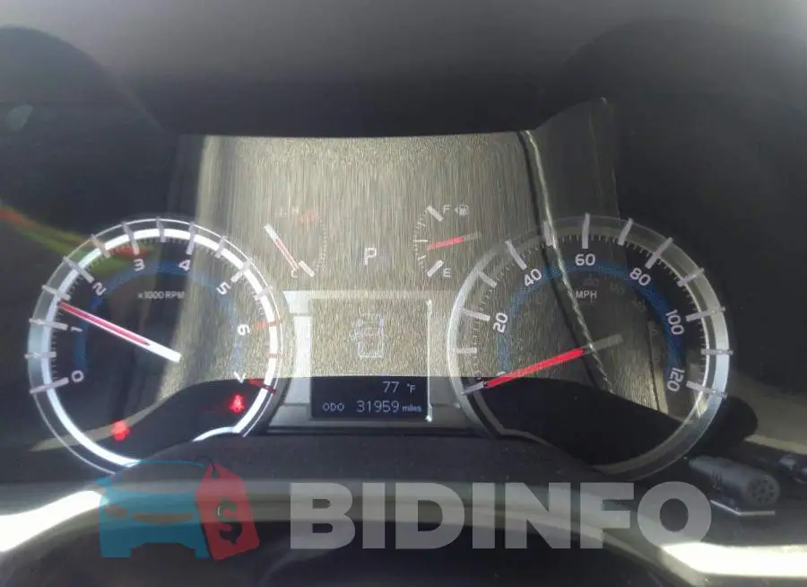 JTEZU5JR8J5182018 Photo# 7 JTEZU5JR8J5182018 Photo# 7
