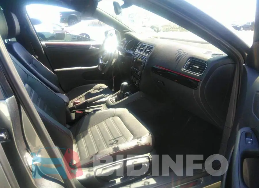 3VW4T7AJ7GM325578 Photo# 5
