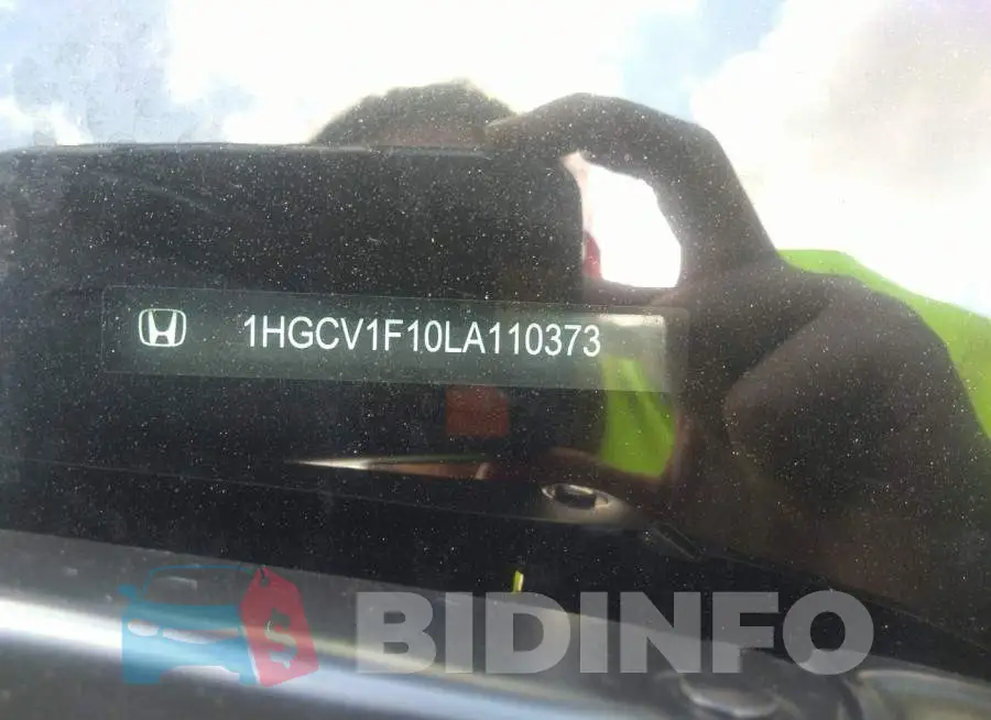 1HGCV1F10LA110373 Photo# 9