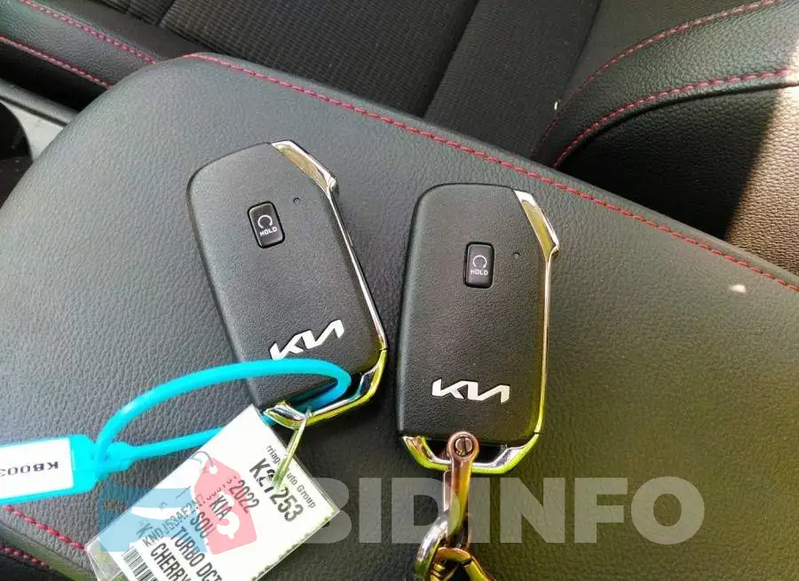 KNDJ53AF2N7800761 Photo# 11