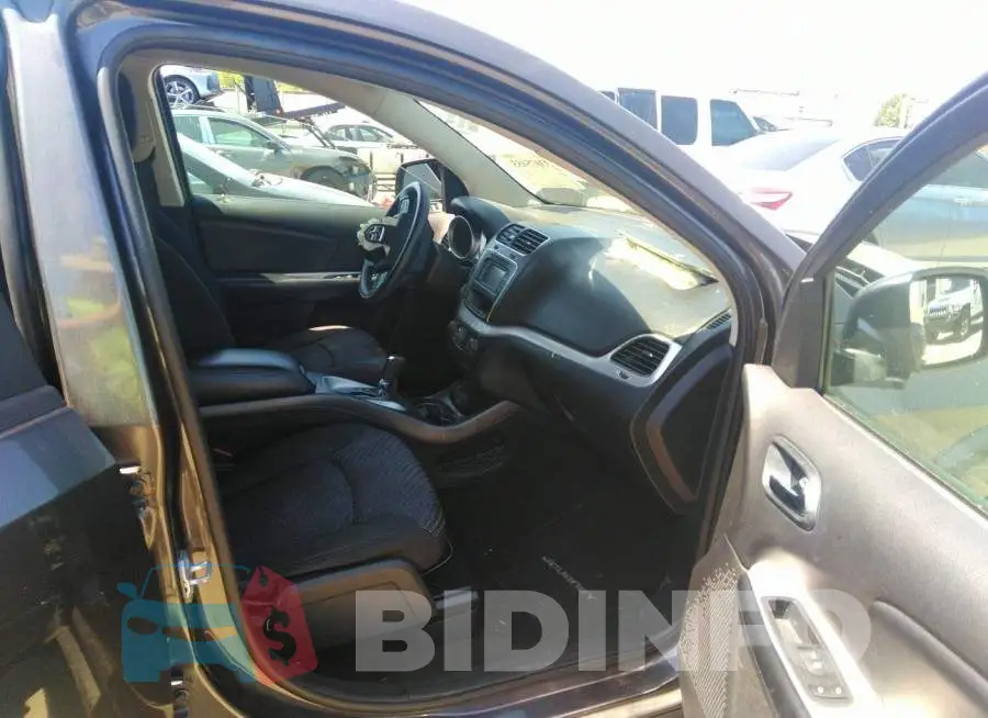3C4PDCBG5GT122610 Photo# 5