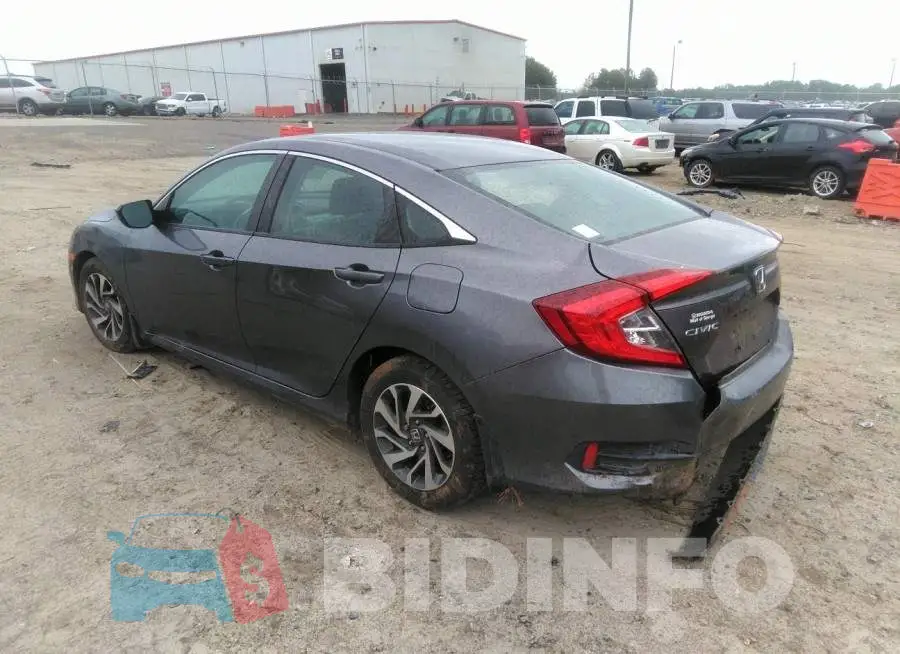 19XFC2F72GE014386 Photo# 3