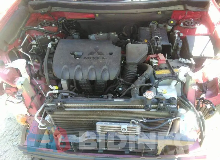JA4AD3A32KZ025333 Photo# 10