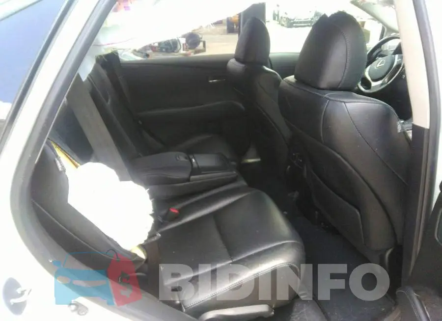 2T2BK1BA5FC288042 Photo# 8
