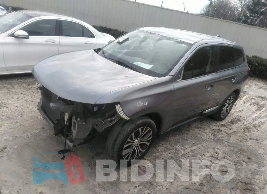 JA4AD2A30JZ056041 Photo# 2