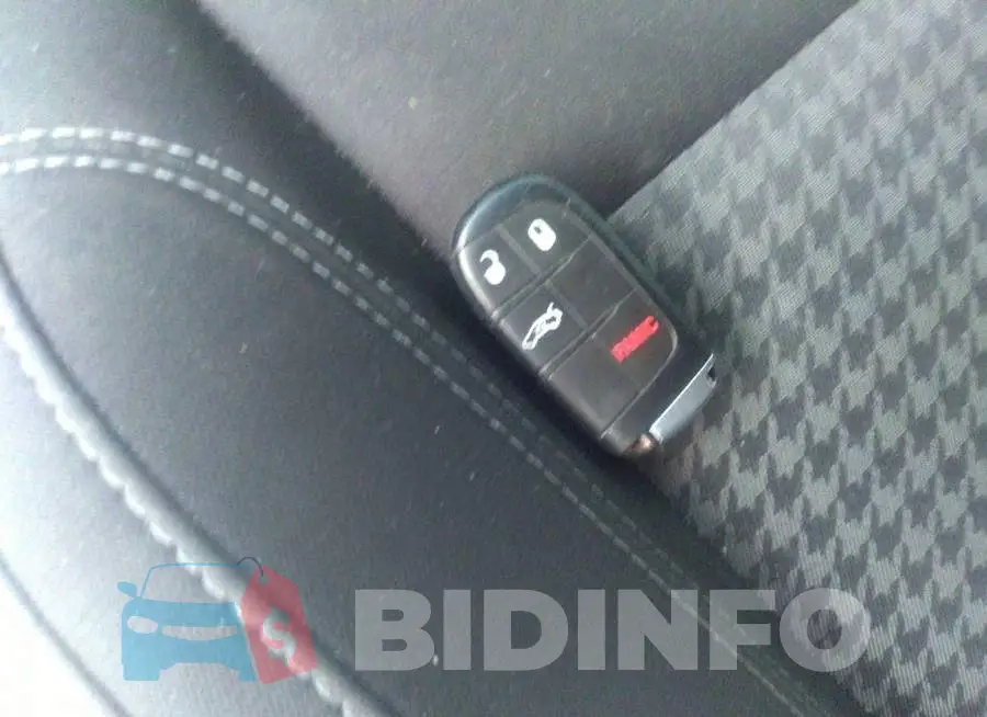 2C3CDZAGXFH793883 Photo# 11