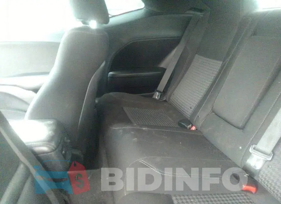 2C3CDZAGXFH793883 Photo# 8