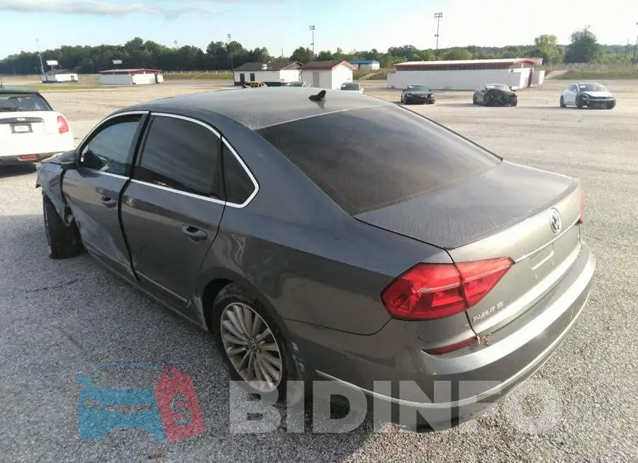 1VWBS7A34GC034131 Photo# 3