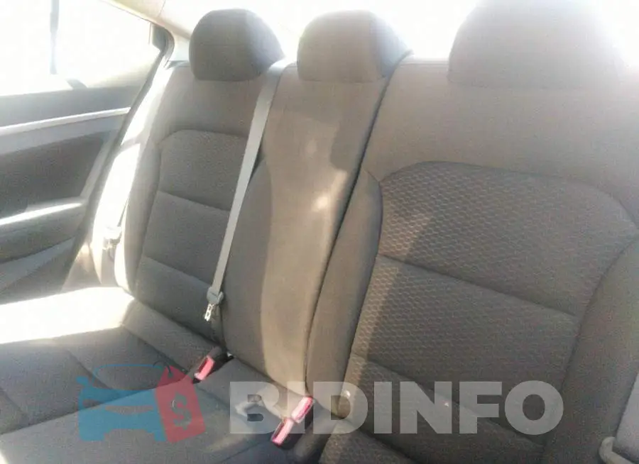5NPD84LF3KH430287 Photo# 8