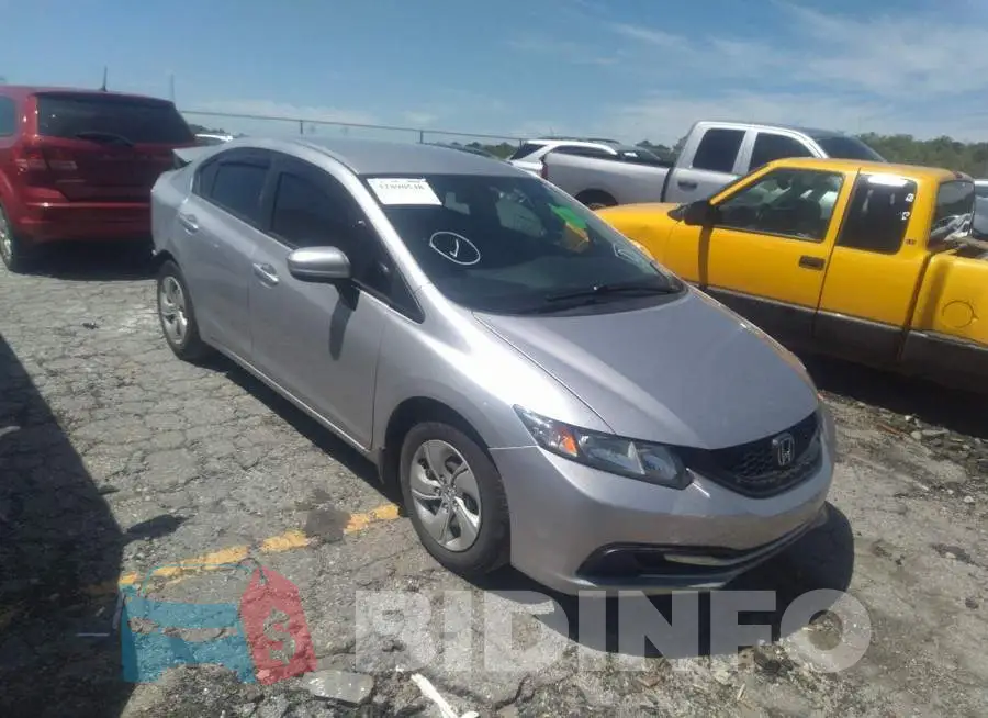 19XFB2F53FE079053 Photo# 1