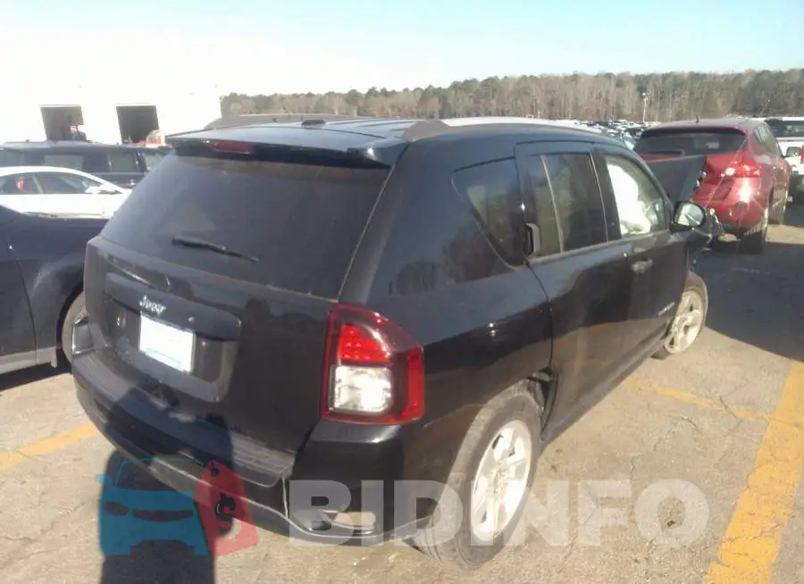 1C4NJCBA0GD601731 Photo# 4